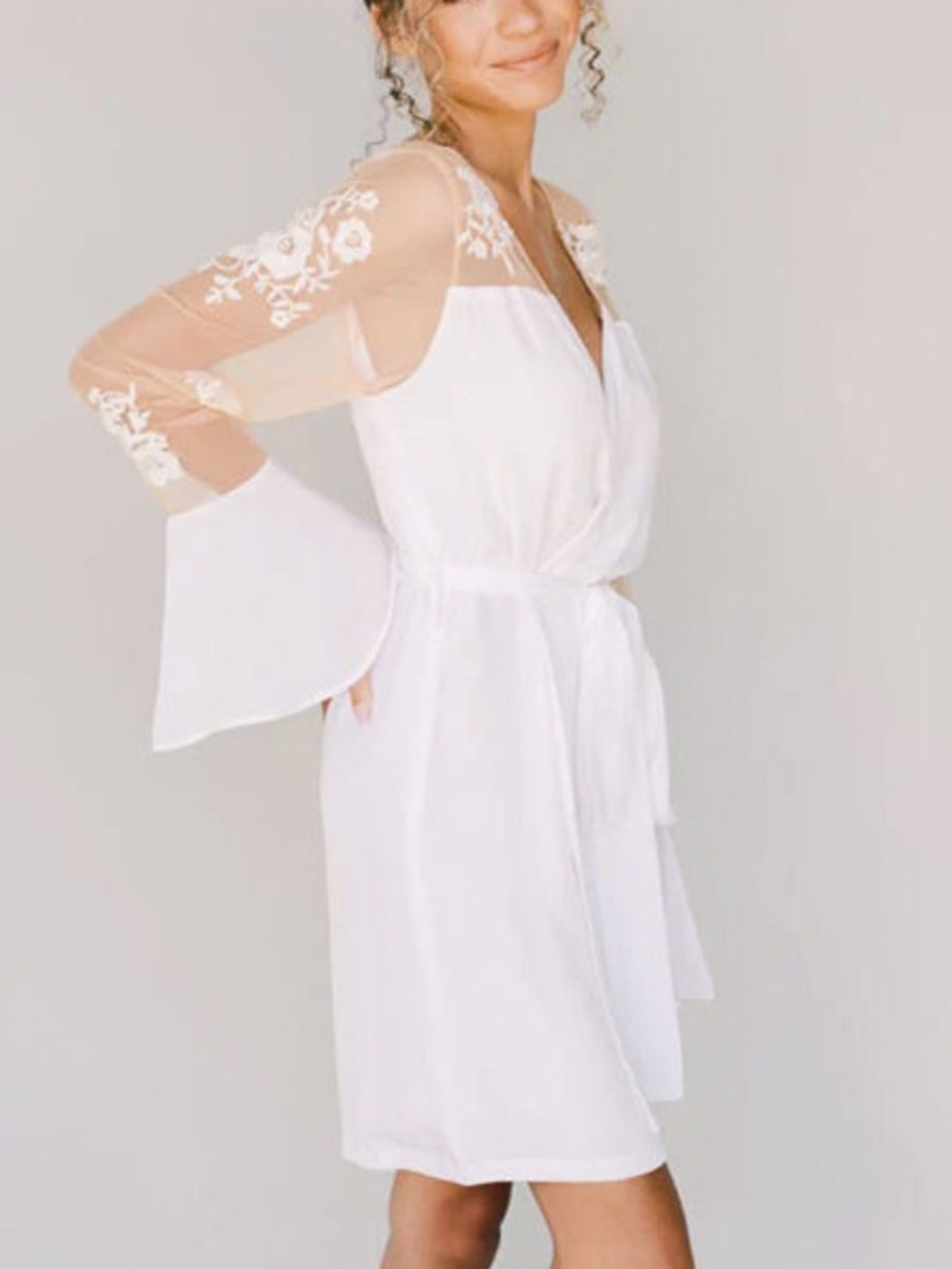 Robed With Love Hildy Floral Embroidered Mesh Bridal Robe in White & Champagne